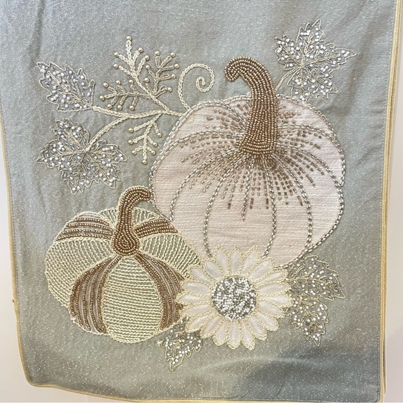 Tahari Fall Table Runner Pumpkin - Picture 3 of 9